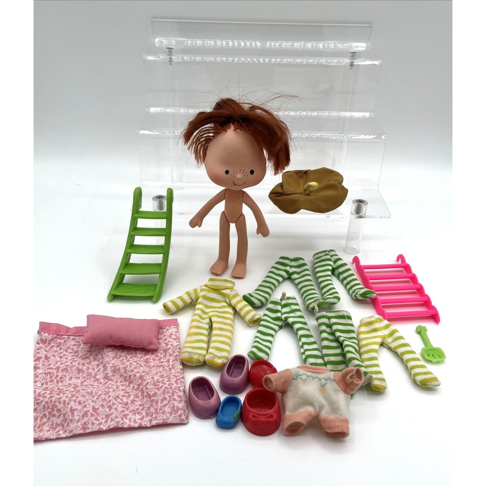 Vintage Strawberry Shortcake Huckleberry Doll + Clothing Accessories Lot